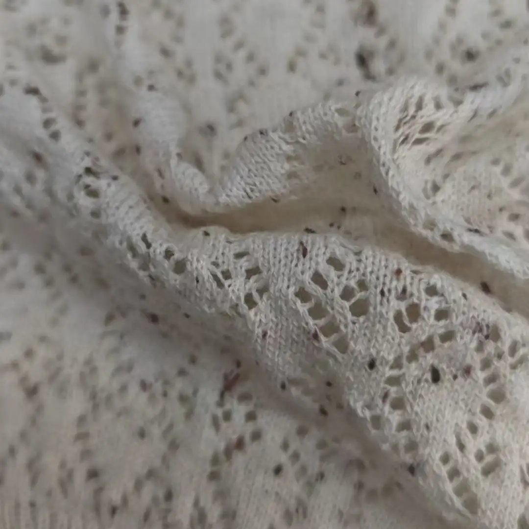 China Yarn for Crop Top,Hoodie,Round Neck Pullover (Sweater),Crop Top Pullover (Sweater) Ring Spun Regular Yarn Cotton white&black color buy from China wholesaler bulk order at wholesale price free worldwide shipping Alibaba