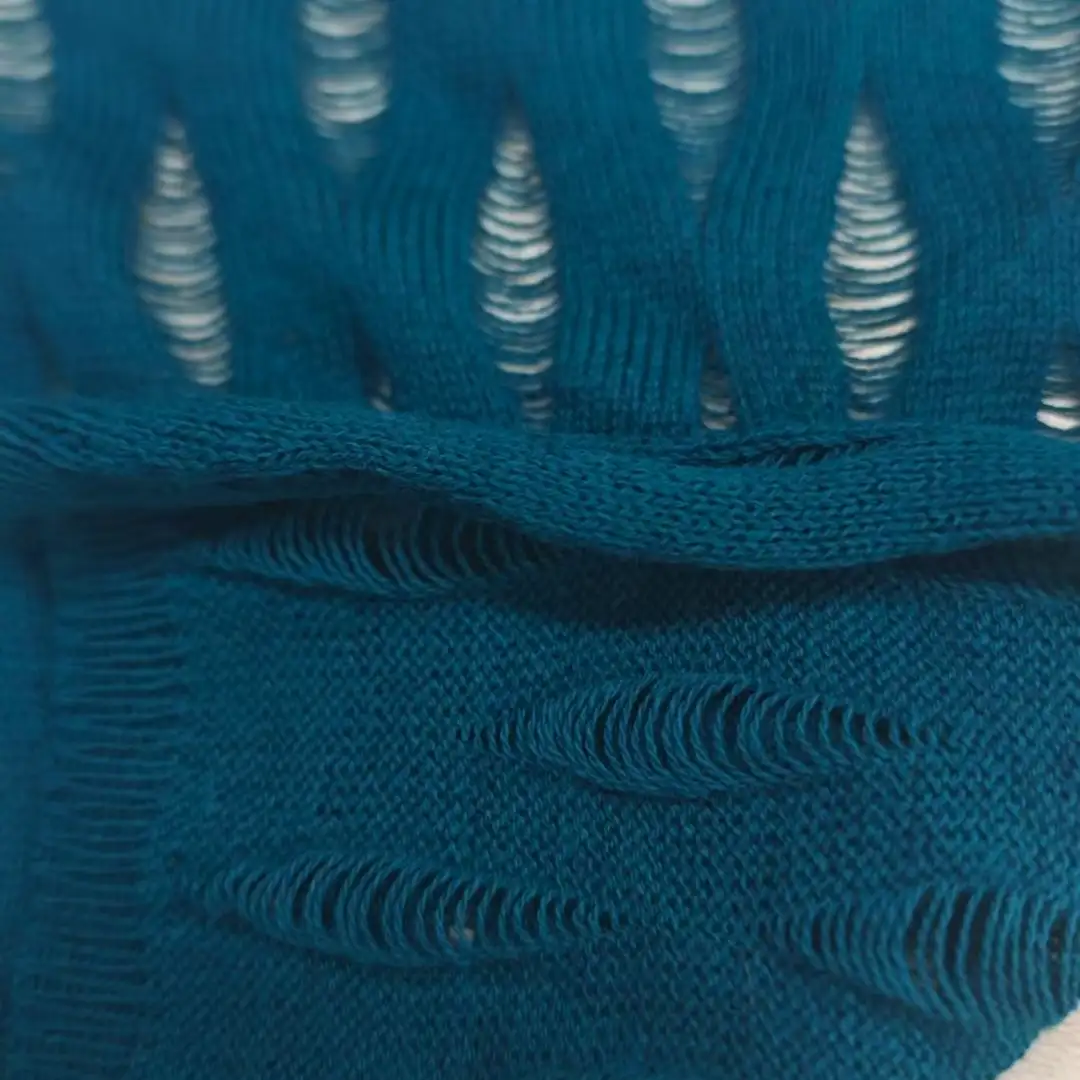 China Yarn for Polo Shirt,Crop Top,Round Neck Pullover (Sweater),Crop Top Pullover (Sweater) Semi-Worsted Spun Regular Yarn Cotton Blue color buy from China wholesaler bulk order at wholesale price free worldwide shipping Alibaba