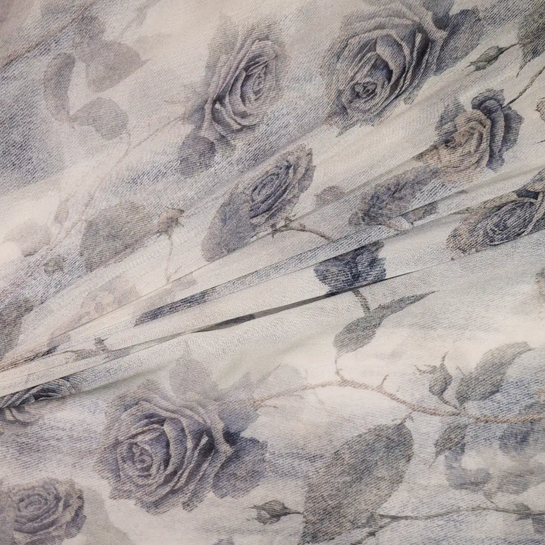 China Fabric for Shirt,Blouse,Crop Top,Skirt Polyester chiffon Synthetic Woven Fabric Polyester White color buy from China wholesaler bulk order at wholesale price free worldwide shipping Alibaba