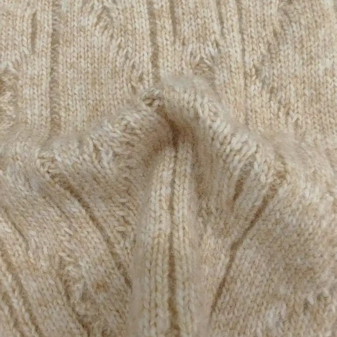 China Yarn for Open Cardigan (Sweater),Half-Zipper Cardigan (Sweater),Crew Neck Pullover (Sweater) Air Spun Yarn Fancy Yarn Polyester Alpaca Wool cream-coloured color buy from China wholesaler bulk order at wholesale price free worldwide shipping Alibaba
