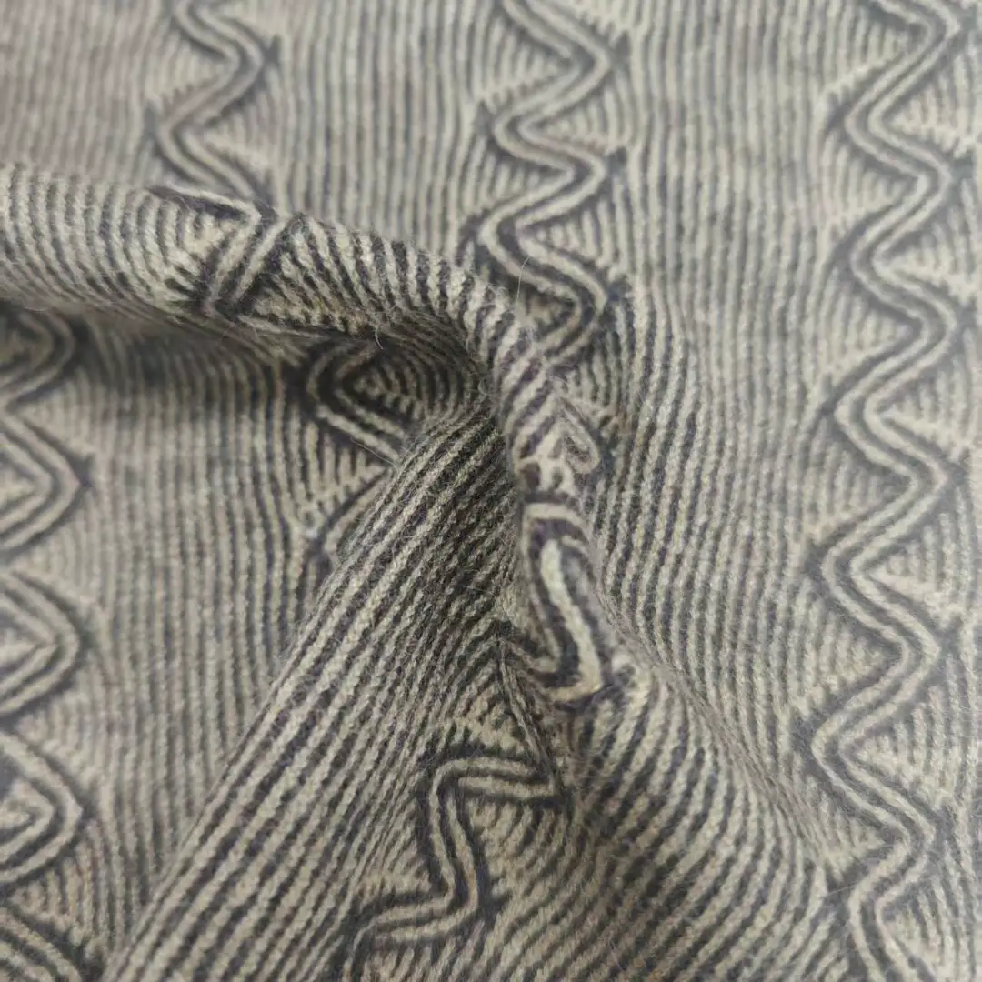 China Yarn for Open Cardigan (Sweater),Round Neck Pullover (Sweater),Crop Top Pullover (Sweater) Core Spun Yarn Regular Yarn Viscose PBT Nylon Wool Dark brown color buy from China wholesaler bulk order at wholesale price free worldwide shipping Alibaba