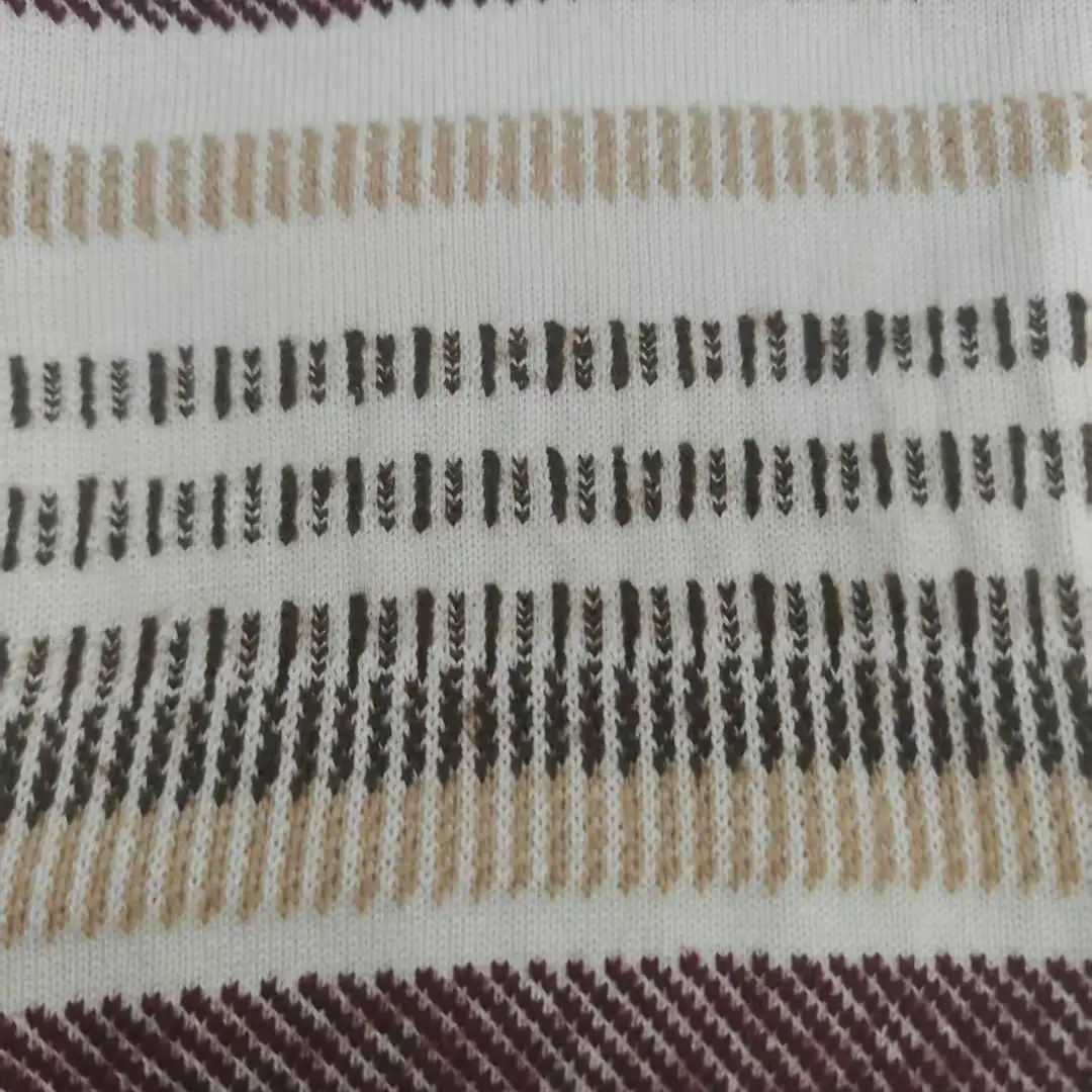 China Yarn for Crop Top,Open Cardigan (Sweater),Full-Zipper Cardigan (Sweater),Half-Zipper Cardigan (Sweater) Semi-Worsted Spun Regular Yarn Cotton Silk White, red, brown color buy from China wholesaler bulk order at wholesale price free worldwide shipping Alibaba