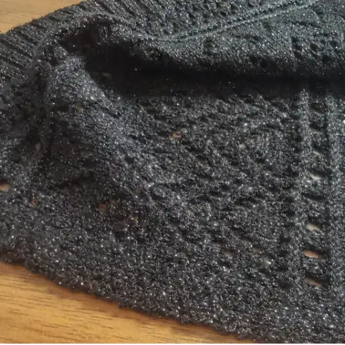 China Yarn for Open Cardigan (Sweater) Lurex Lurex Rayon Lurex 黑色 color buy from China wholesaler bulk order at wholesale price free worldwide shipping Alibaba