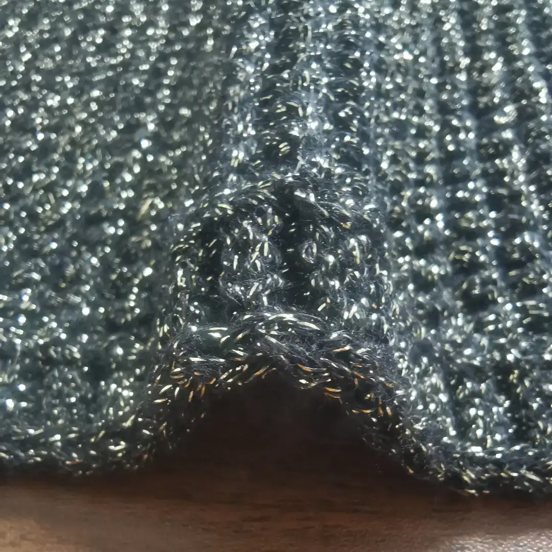 China Yarn for Open Cardigan (Sweater) Lurex Lurex Cotton Lurex 黑金 color buy from China wholesaler bulk order at wholesale price free worldwide shipping Alibaba