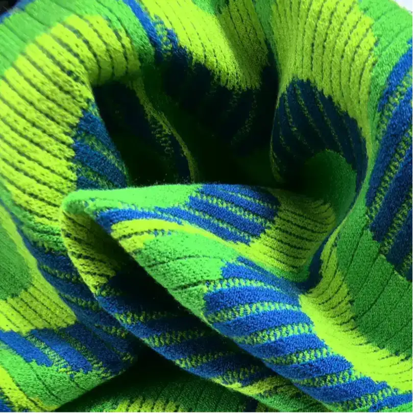 China Yarn for Hoodie,Open Cardigan (Sweater),Round Neck Pullover (Sweater),Crew Neck Pullover (Sweater),Crop Top Pullover (Sweater),Hoodie  (Sweater) Core Spun Yarn Regular Yarn PBT Eco Vero 定制 color buy from China wholesaler bulk order at wholesale price free worldwide shipping Alibaba