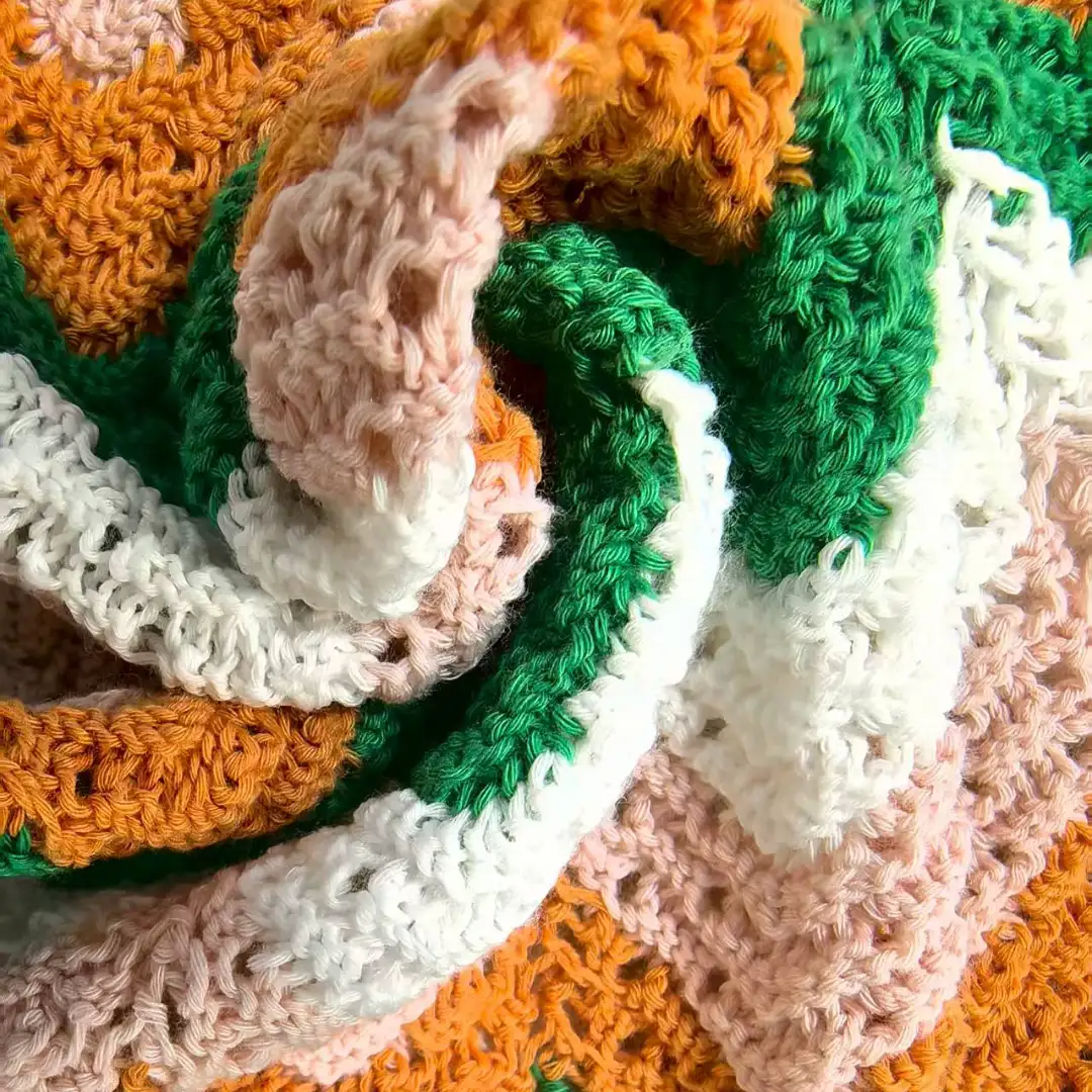 China Yarn for Open Cardigan (Sweater),Round Neck Pullover (Sweater),Crew Neck Pullover (Sweater),Crop Top Pullover (Sweater) Semi-Worsted Spun Regular Yarn Recycled Polyester BCI Cotton 定制 color buy from China wholesaler bulk order at wholesale price free worldwide shipping Alibaba