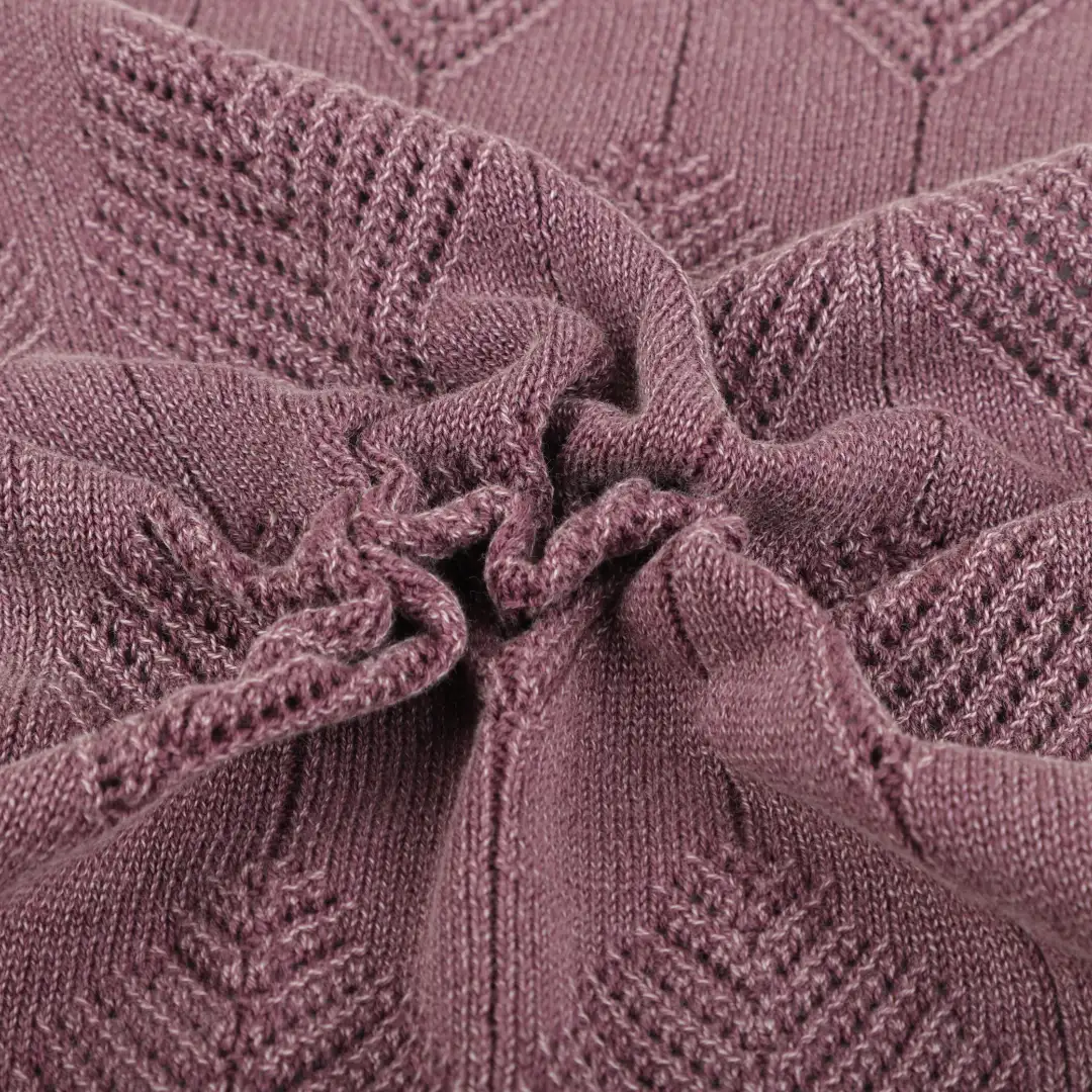 Bangladesh Yarn for Knitted Jacket (Sweater),Round Neck Pullover (Sweater),Crew Neck Pullover (Sweater) Ring Spun Regular Yarn Cotton Red color buy from Bangladesh wholesaler bulk order at wholesale price free worldwide shipping Alibaba