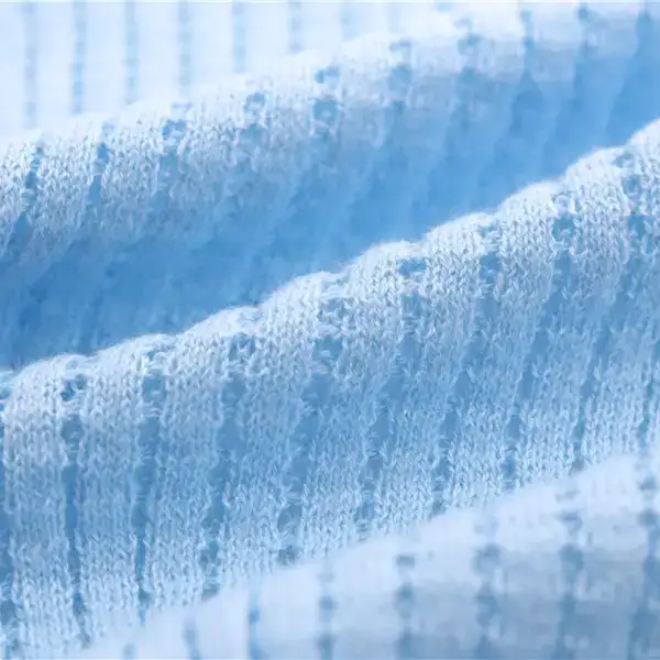 China Yarn for Shirt Long Sleeve Button (Sweater),Polo T-shirt (Sweater),Hoodie  (Sweater) Ring Spun Regular Yarn Cotton Blue color buy from China wholesaler bulk order at wholesale price free worldwide shipping Alibaba