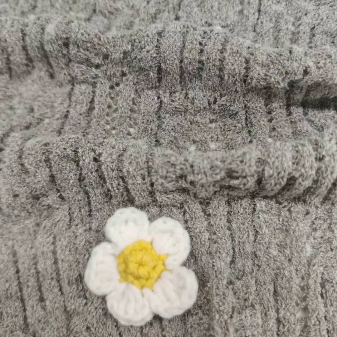 China Yarn for Open Cardigan (Sweater),Shirt Long Sleeve Button (Sweater),Shirt Half Sleeve Zipper (Sweater) Tubular Tape Yarn Fancy Yarn Recycled Polyester Gray color buy from China wholesaler bulk order at wholesale price free worldwide shipping Alibaba