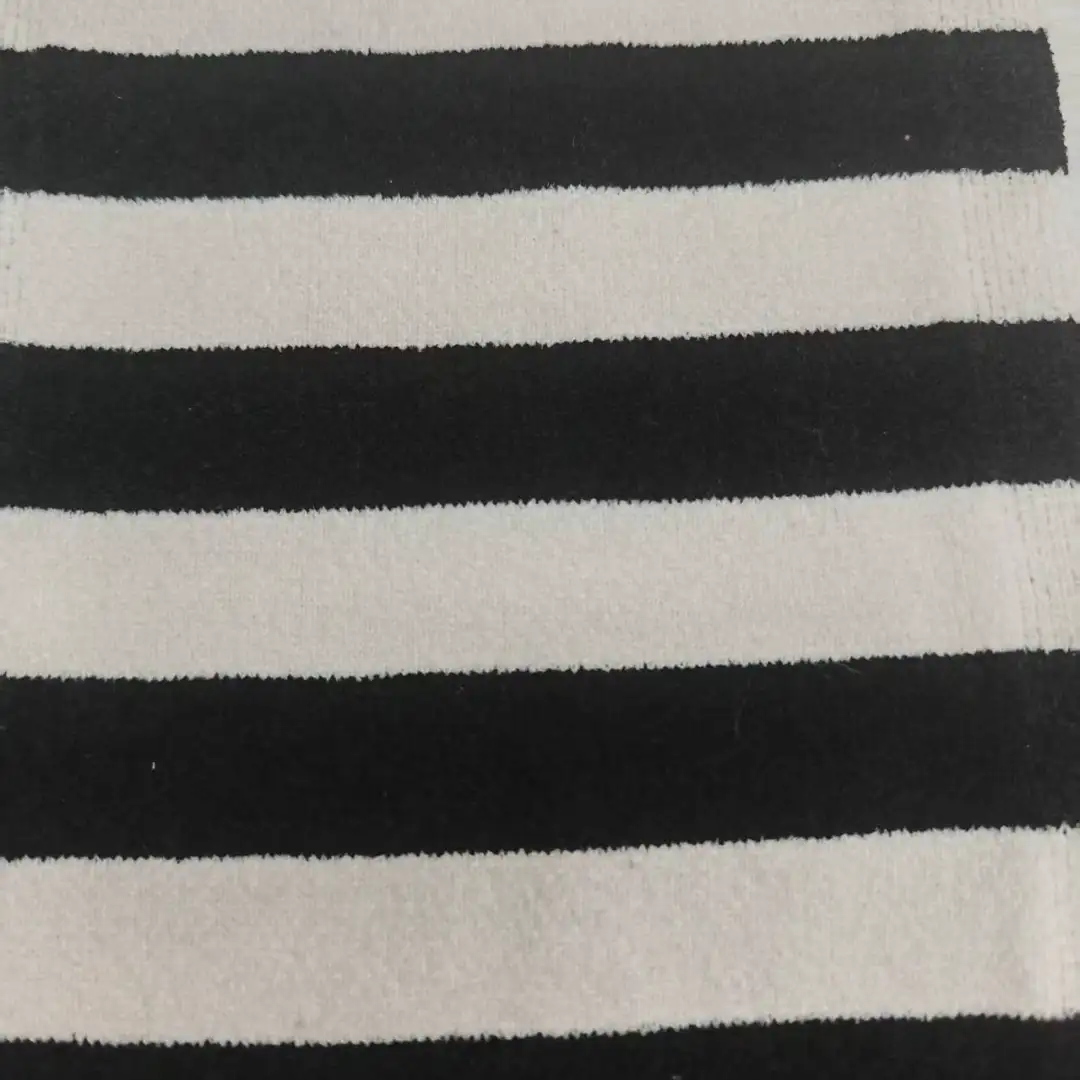 China Yarn for Open Cardigan (Sweater),Full-Zipper Cardigan (Sweater),Shirt Half Sleeve Zipper (Sweater),Polo T-shirt (Sweater),Tie-Front Top (Sweater) Shiny Chenille Fancy Yarn Polyester white and black color buy from China wholesaler bulk order at wholesale price free worldwide shipping Alibaba