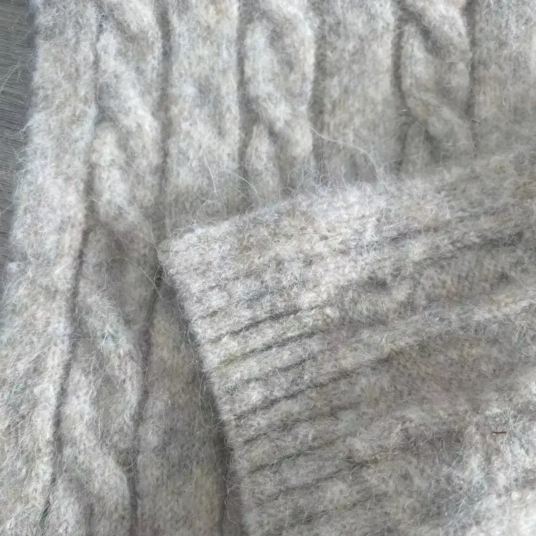 China Yarn for Open Cardigan (Sweater) Mossy Yarn Fancy Yarn Recycled Polyester Acrylic Nylon Elastane BEIGE color buy from China wholesaler bulk order at wholesale price free worldwide shipping Alibaba