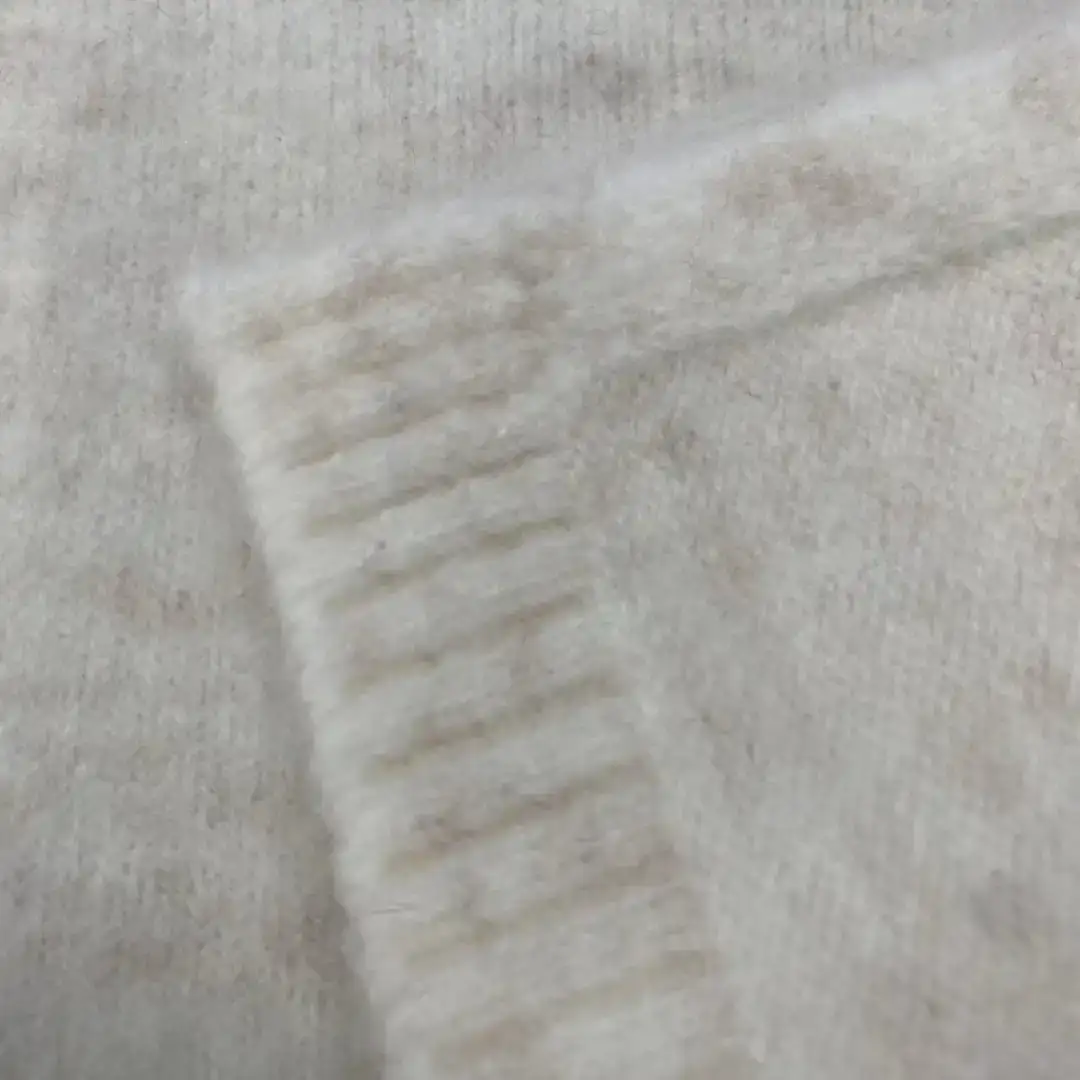 China Yarn for Open Cardigan (Sweater) Mossy Yarn Fancy Yarn Recycled Polyester Acrylic Elastane ECRU color buy from China wholesaler bulk order at wholesale price free worldwide shipping Alibaba