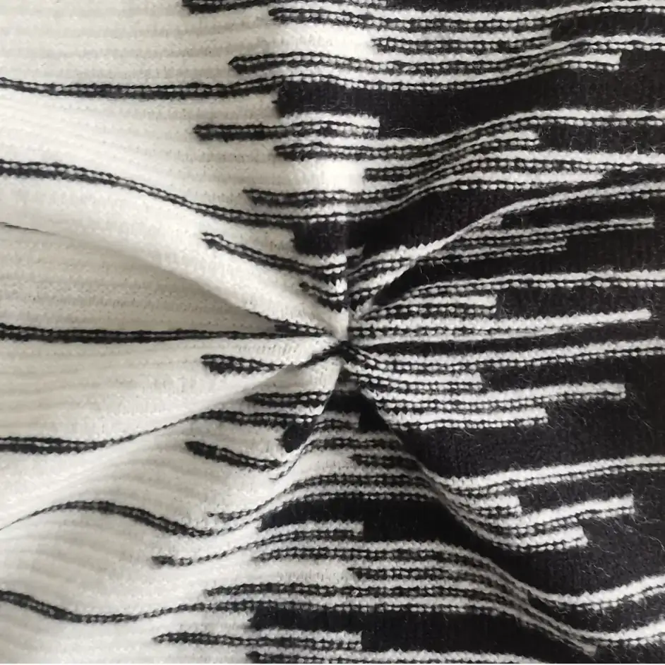 China Yarn for Ladies Vest (Sweater),Half-Zipper Cardigan (Sweater),Round Neck Pullover (Sweater),Men's Pants (Sweater),Women's Pants (Sweater) Mossy Yarn Fancy Yarn Recycled Polyester Acrylic Polyester Elastane white+black color buy from China wholesaler bulk order at wholesale price free worldwide shipping Alibaba