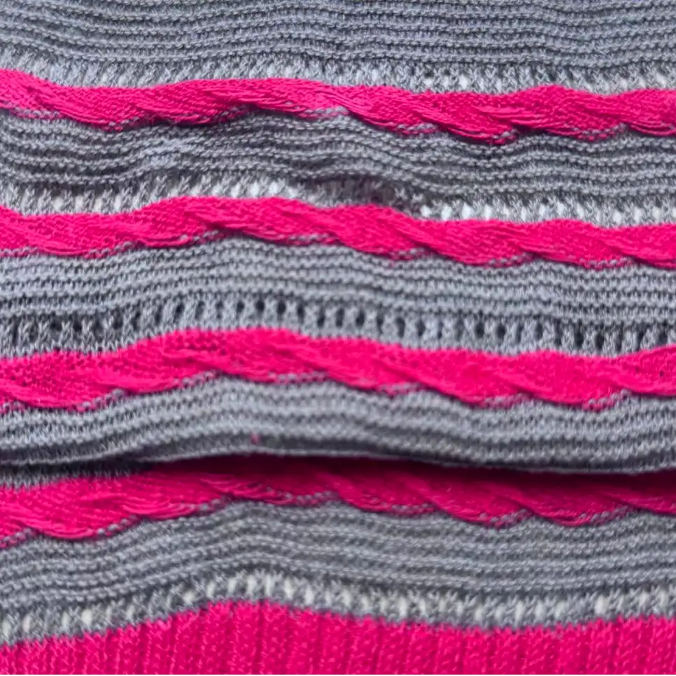 China Yarn for Ladies Vest (Sweater),Men’s Vest (Sweater),Half-Zipper Cardigan (Sweater),Shirt Half Sleeve Button (Sweater) Semi-Worsted Spun Regular Yarn Linen Cotton red color buy from China wholesaler bulk order at wholesale price free worldwide shipping Alibaba