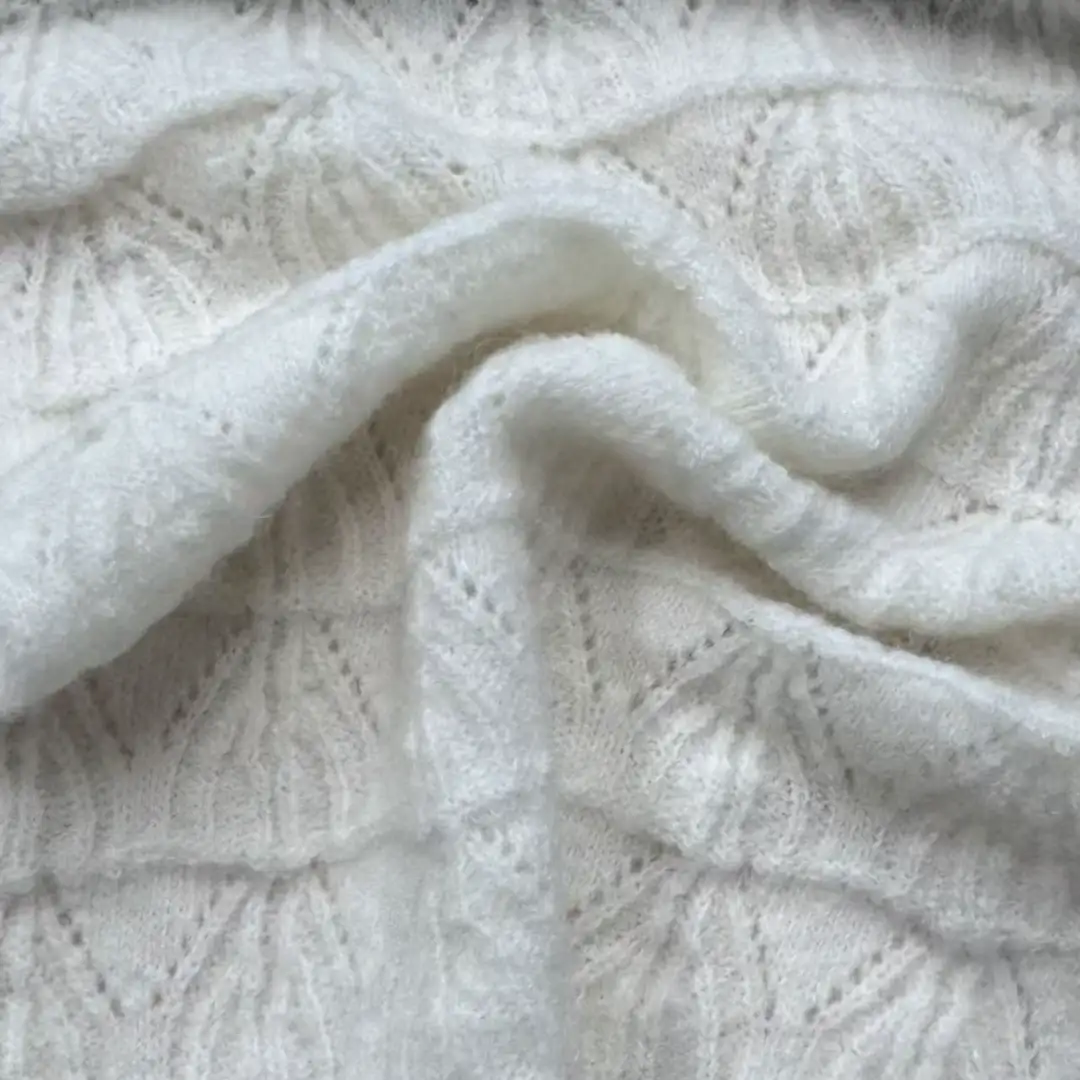 China Yarn for Ladies Vest (Sweater),Half-Zipper Cardigan (Sweater),T-shirt (Sweater),Skirt (Sweater) Mossy Yarn Fancy Yarn Acrylic Nylon Wool Spandex Angora white color buy from China wholesaler bulk order at wholesale price free worldwide shipping Alibaba