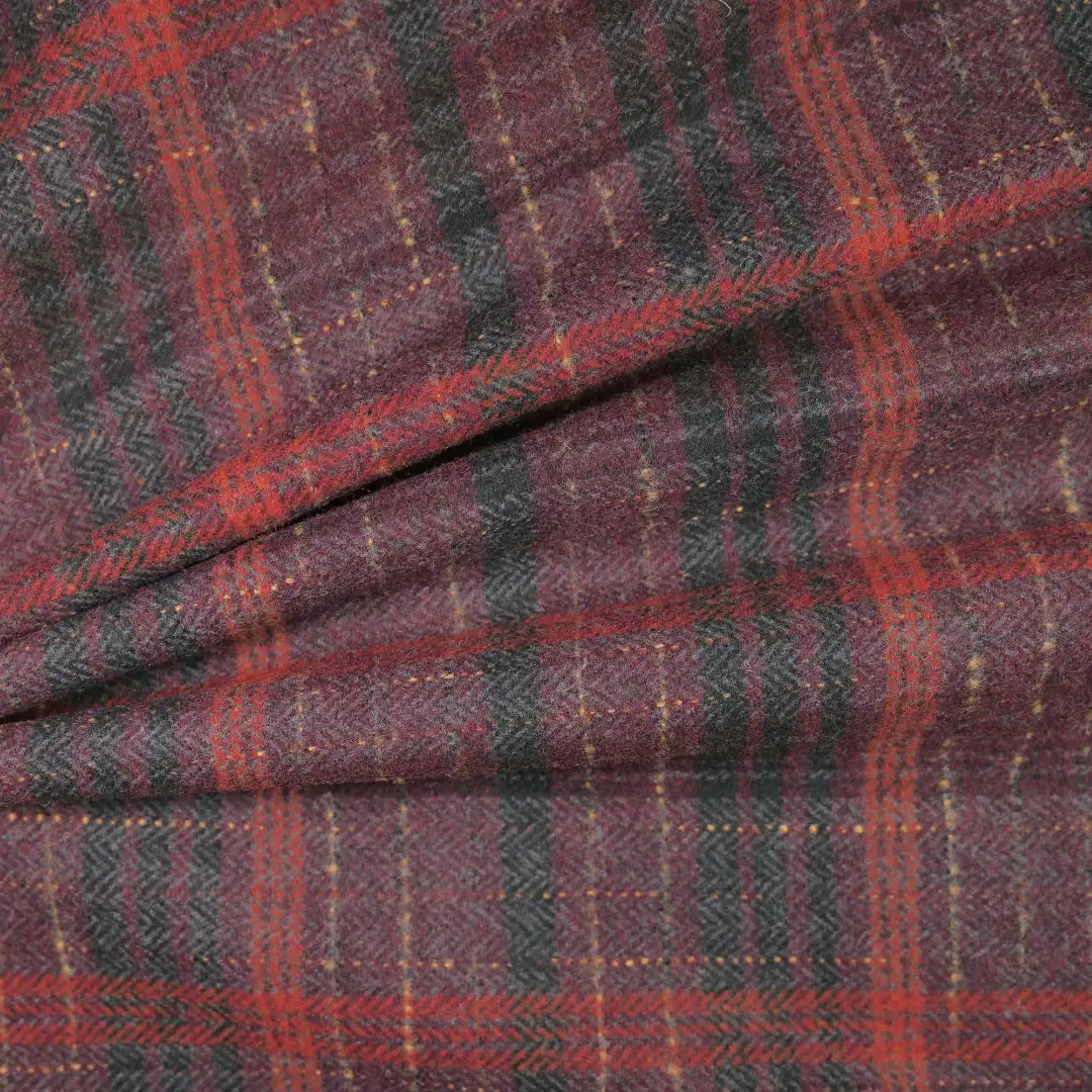 China Fabric for Trench Coat,Overcoat,Suit,Ski Suits,Uniform Yarn Dyed Check Woven Blended Fabric Polyester Wool RED color buy from China wholesaler bulk order at wholesale price free worldwide shipping Alibaba