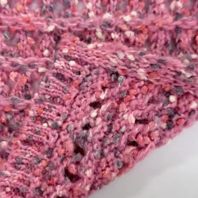 China Yarn for Ladies Vest (Sweater),Full-Zipper Cardigan (Sweater),Dresses (Cardigan Button) (Sweater) Woollen Spun Regular Yarn Recycled Polyester RWS Wool PINK color buy from China wholesaler bulk order at wholesale price free worldwide shipping Alibaba