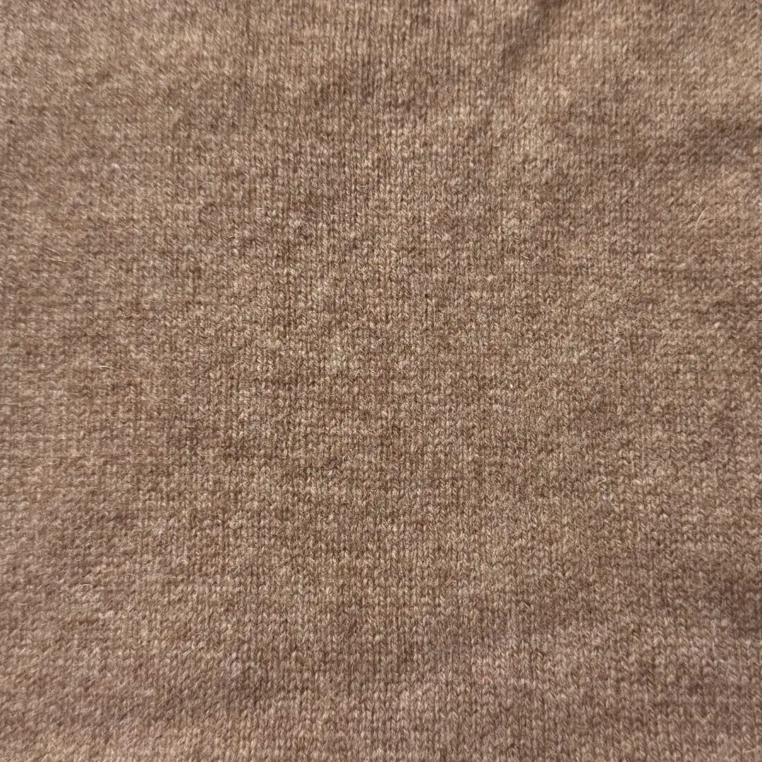 China Yarn for Ladies Vest (Sweater),Half-Zipper Cardigan (Sweater),T-shirt (Sweater),Men's Pants (Sweater),Skirt (Sweater) Woollen Spun Regular Yarn Wool Cashmere camel color color buy from China wholesaler bulk order at wholesale price free worldwide shipping Alibaba