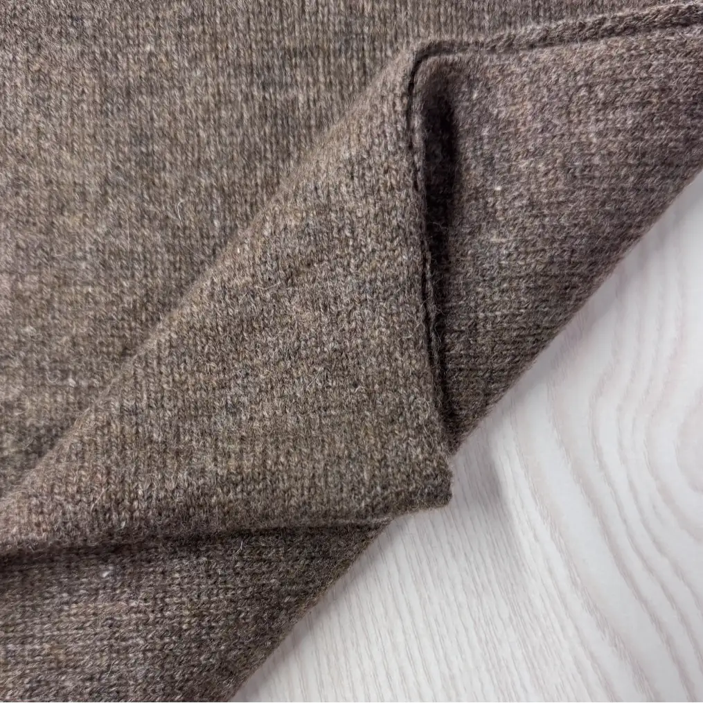 China Yarn for Ladies Vest (Sweater),Men’s Vest (Sweater),Half-Zipper Cardigan (Sweater),T-shirt (Sweater),Skirt (Sweater) Woollen Spun Regular Yarn Acrylic Wool Hempgray color buy from China wholesaler bulk order at wholesale price free worldwide shipping Alibaba