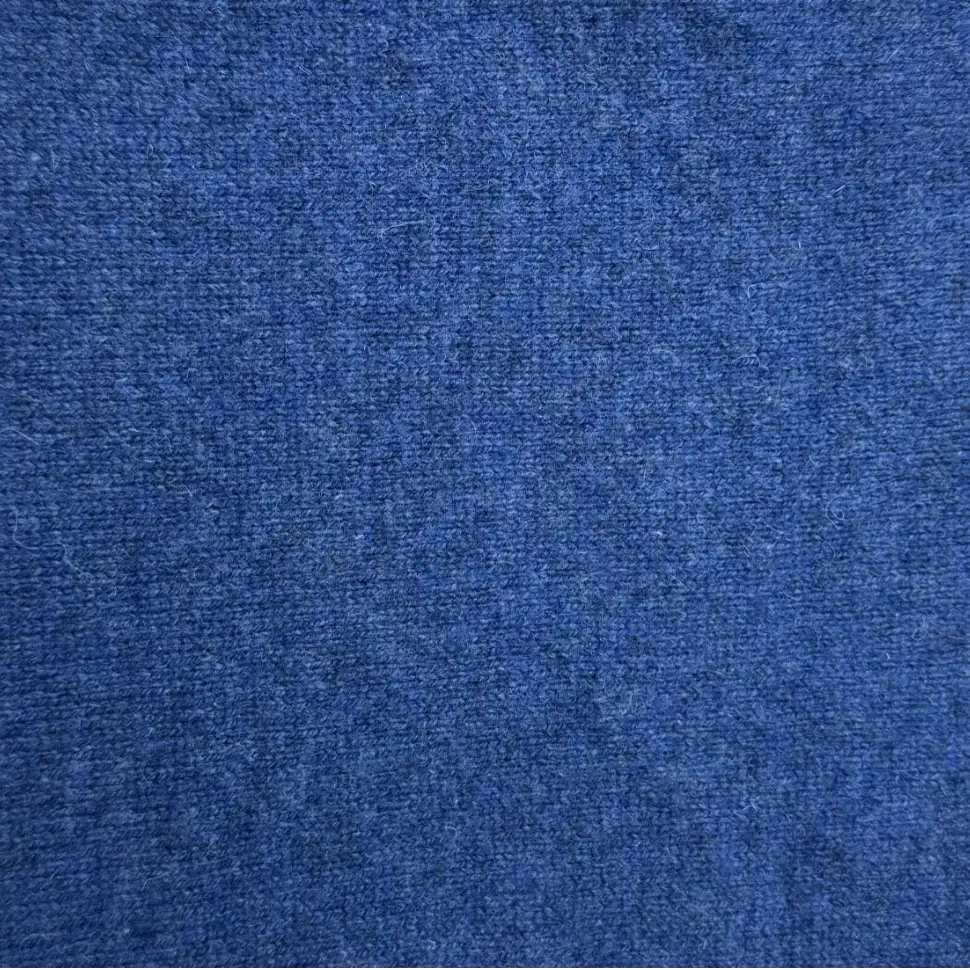 China Yarn for Ladies Vest (Sweater),Men’s Vest (Sweater),Half-Zipper Cardigan (Sweater),Hoodie  (Sweater),Dresses (Cardigan Open) (Sweater),Skirt (Sweater) Woollen Spun Regular Yarn Merino Wool Silk YAK BLUE color buy from China wholesaler bulk order at wholesale price free worldwide shipping Alibaba