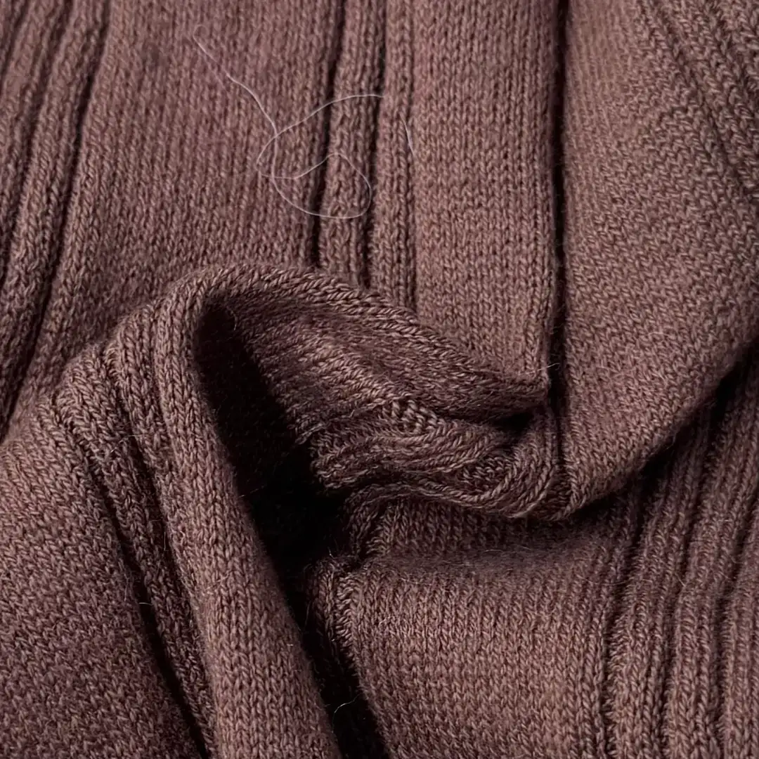 China Yarn for Ladies Vest (Sweater),Men’s Vest (Sweater),Open Cardigan (Sweater),T-shirt (Sweater),Skirt (Sweater) Ring Spun Regular Yarn Organic Cotton Brown color buy from China wholesaler bulk order at wholesale price free worldwide shipping Alibaba