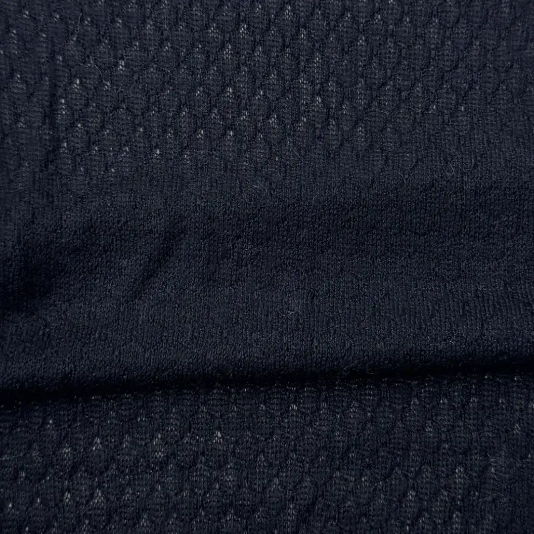 China Yarn for Ladies Vest (Sweater),Men’s Vest (Sweater),T-shirt (Sweater),Dresses (Cardigan Open) (Sweater) Rayon Filament Filament Viscose BLACK color buy from China wholesaler bulk order at wholesale price free worldwide shipping Alibaba