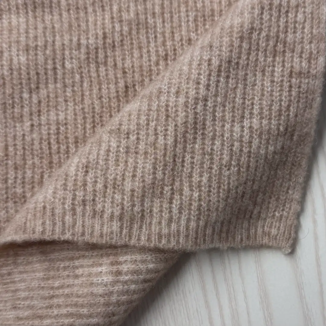 China Yarn for Ladies Vest (Sweater),Men’s Vest (Sweater),Open Cardigan (Sweater),T-shirt (Sweater),Hoodie  (Sweater),Dresses (Pullover) (Sweater),Women's Pants (Sweater),Skirt (Sweater) Mossy Yarn Fancy Yarn Camel Nylon Spandex RWS Wool brown color buy from China wholesaler bulk order at wholesale price free worldwide shipping Alibaba