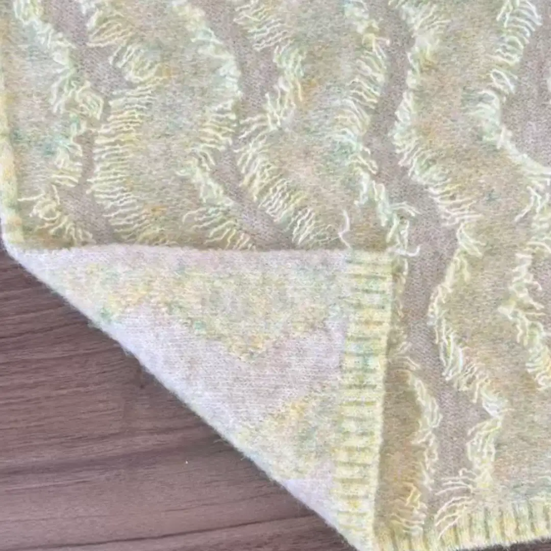 China Yarn for Ladies Vest (Sweater),Open Cardigan (Sweater),U-Neck Cardigan (Sweater),V-Neck Button Up Cardigan (Sweater) Air Spun Yarn Fancy Yarn Wool Recycled Polyester Acrylic Nylon Spandex Jia Hua Huang color buy from China wholesaler bulk order at wholesale price free worldwide shipping Alibaba