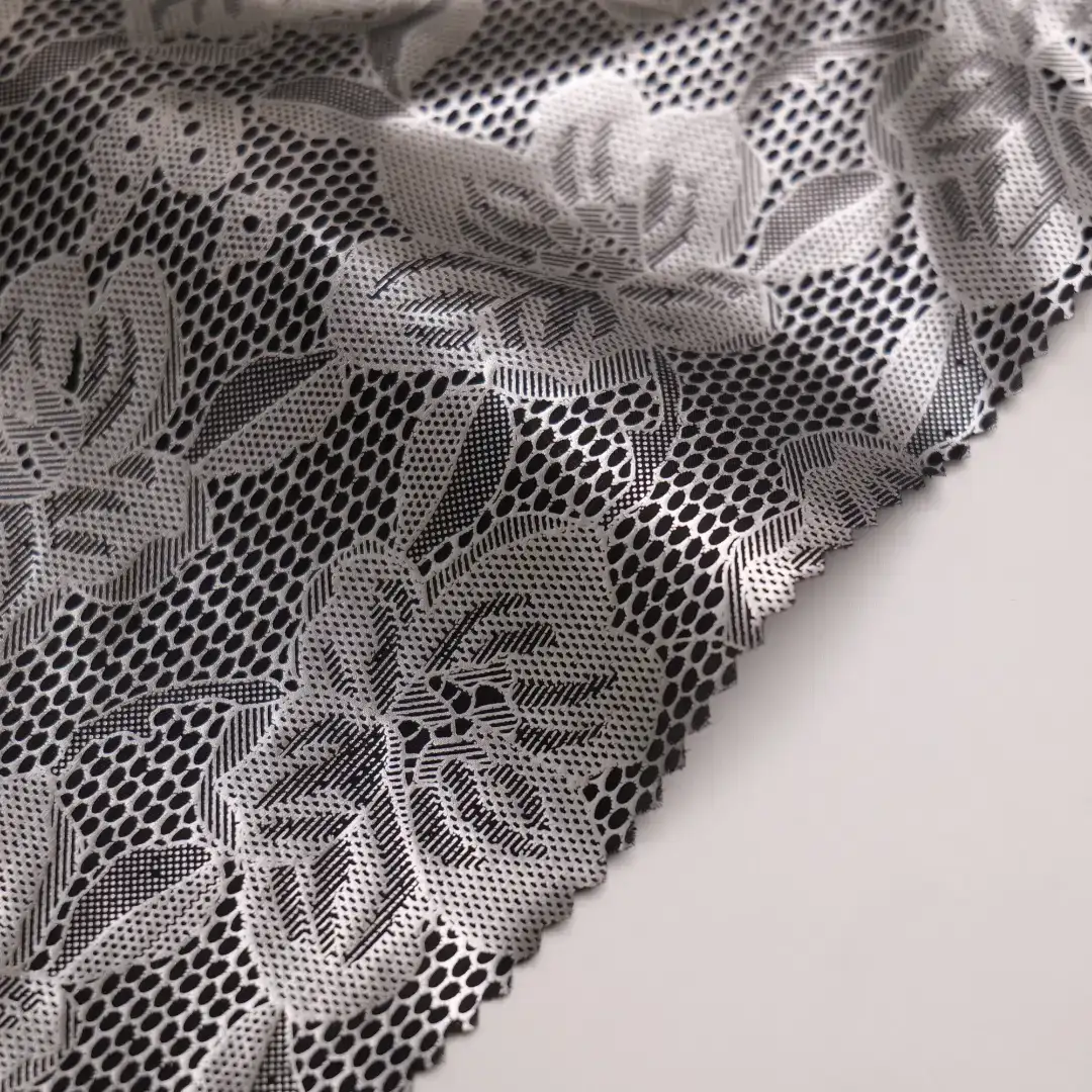 China Fabric for Down Jacket,Ski Suits Nylon Taffeta Synthetic Woven Fabric Nylon Hot Silver AOP color buy from China wholesaler bulk order at wholesale price free worldwide shipping Alibaba