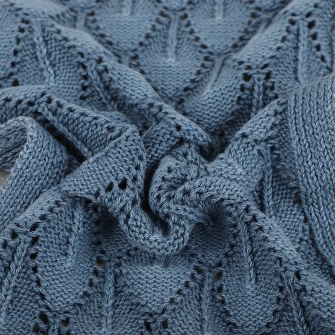 Bangladesh Yarn for Polo Shirt,Ladies Vest (Sweater),Men’s Vest (Sweater),Full-Zipper Cardigan (Sweater) Ring Spun Regular Yarn Cotton Blue color buy from Bangladesh wholesaler bulk order at wholesale price free worldwide shipping Alibaba