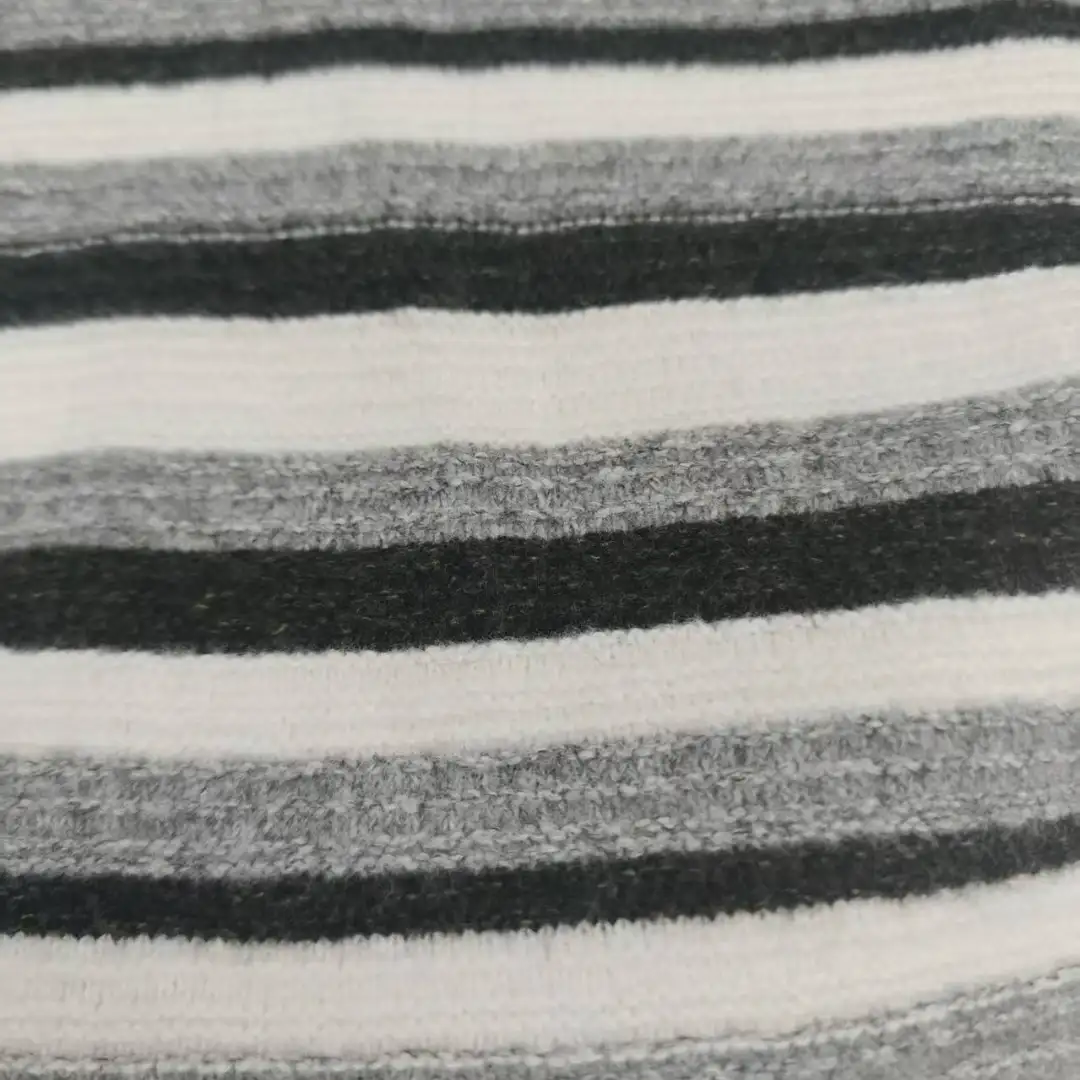 China Yarn for Ladies Vest (Sweater),Full-Zipper Cardigan (Sweater),Shirt Long Sleeve Button (Sweater),Shirt Half Sleeve Button (Sweater) Mossy Yarn Fancy Yarn Recycled Polyester Polyester Elastane Polyamide White, black, brown,gray color buy from China wholesaler bulk order at wholesale price free worldwide shipping Alibaba