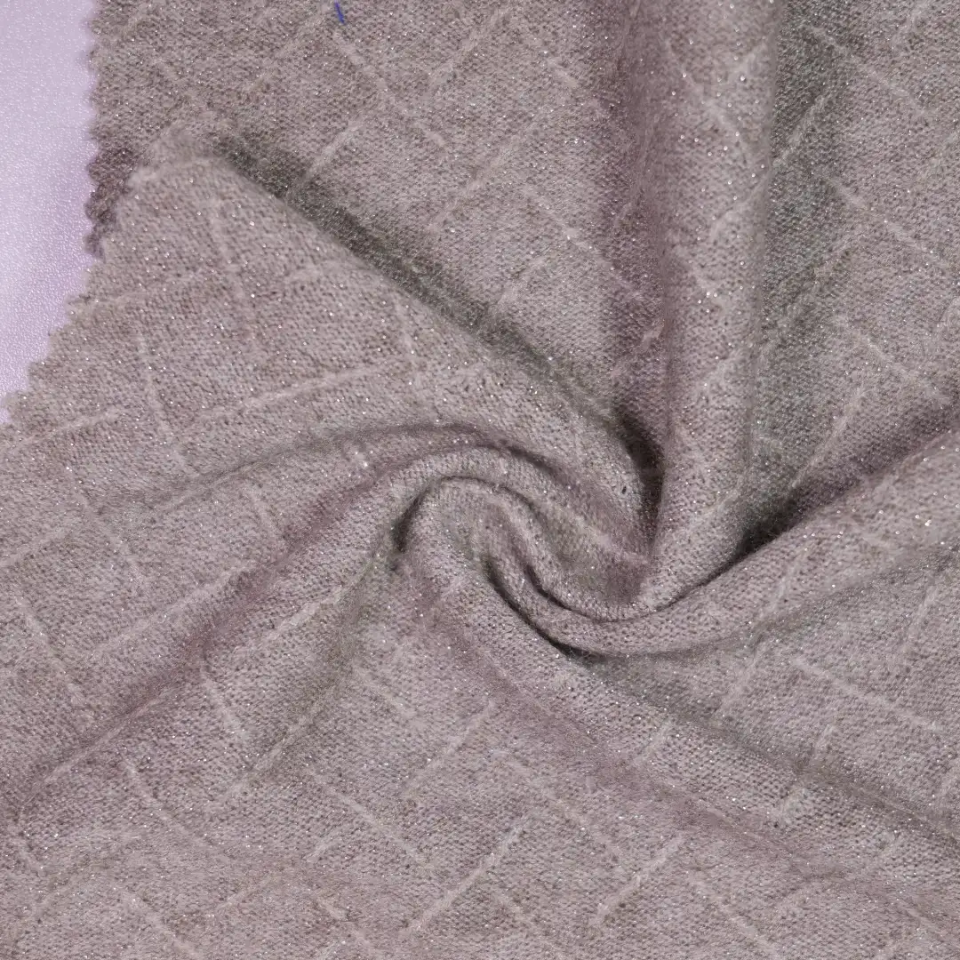 China Fabric for Ladies Vest ,Full-Zipper Cardigan ,Dresses (Cardigan Open)  Weft Jacquard Knit Fabric Rayon Polyester Nylon Metallic fiber grey color buy from China wholesaler bulk order at wholesale price free worldwide shipping Alibaba