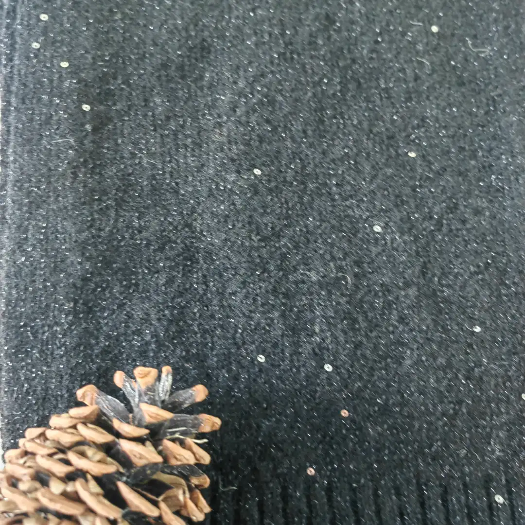 China Yarn for Overcoat,Full-Zipper Cardigan (Sweater),Half-Zipper Cardigan (Sweater),Shirt Long Sleeve Button (Sweater),Shirt Long Sleeve Zipper (Sweater) Mossy Yarn Fancy Yarn Recycled Polyester Polyester Wool Elastane Metallic fiber BLACK+ BLACK LUREX color buy from China wholesaler bulk order at wholesale price free worldwide shipping Alibaba