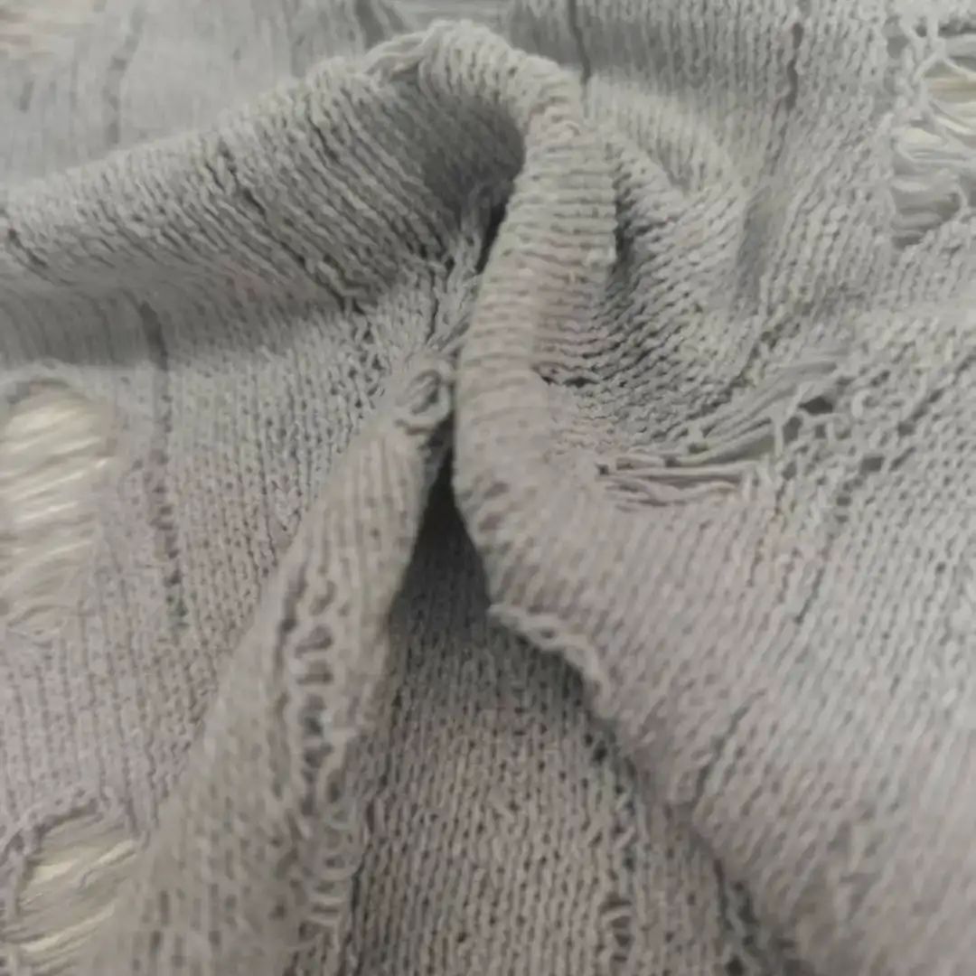 China Yarn for Crop Top,Hoodie,Open Cardigan (Sweater) Matt Chenille Fancy Yarn Polyester Gray color buy from China wholesaler bulk order at wholesale price free worldwide shipping Alibaba