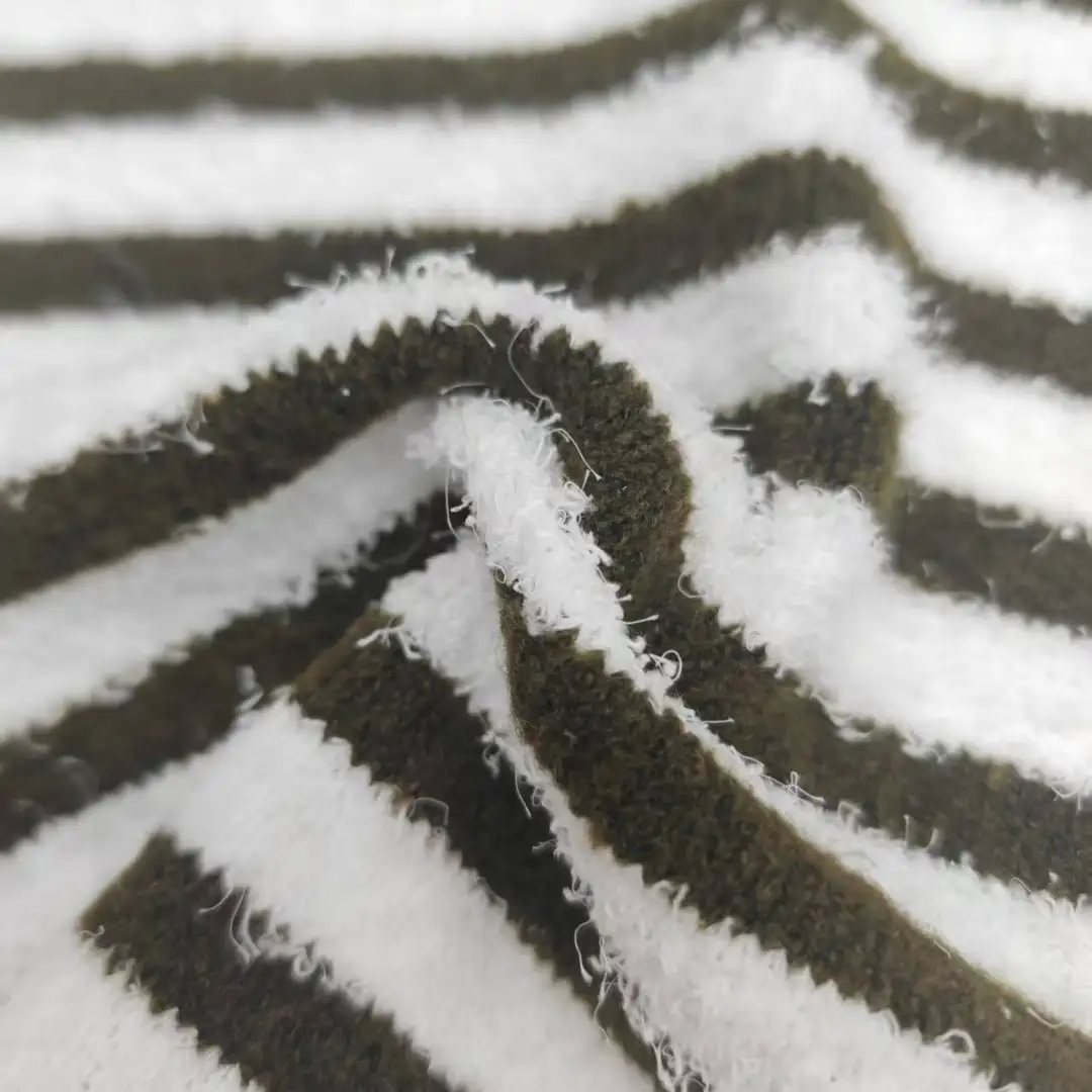 China Yarn for Open Cardigan (Sweater),Full-Zipper Cardigan (Sweater),Half-Zipper Cardigan (Sweater),Shirt Long Sleeve Zipper (Sweater) Teddy Yarn Fancy Yarn Recycled Polyester Acrylic Wool Spandex blackish green，white color buy from China wholesaler bulk order at wholesale price free worldwide shipping Alibaba