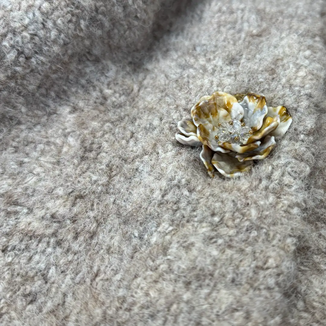 China Yarn for Ladies Vest (Sweater),Open Cardigan (Sweater),Crew Neck Pullover (Sweater),Polo T-shirt (Sweater) Mossy Yarn Fancy Yarn Recycled Polyester Recycled Nylon RWS Wool Spandex light apricot color buy from China wholesaler bulk order at wholesale price free worldwide shipping Alibaba