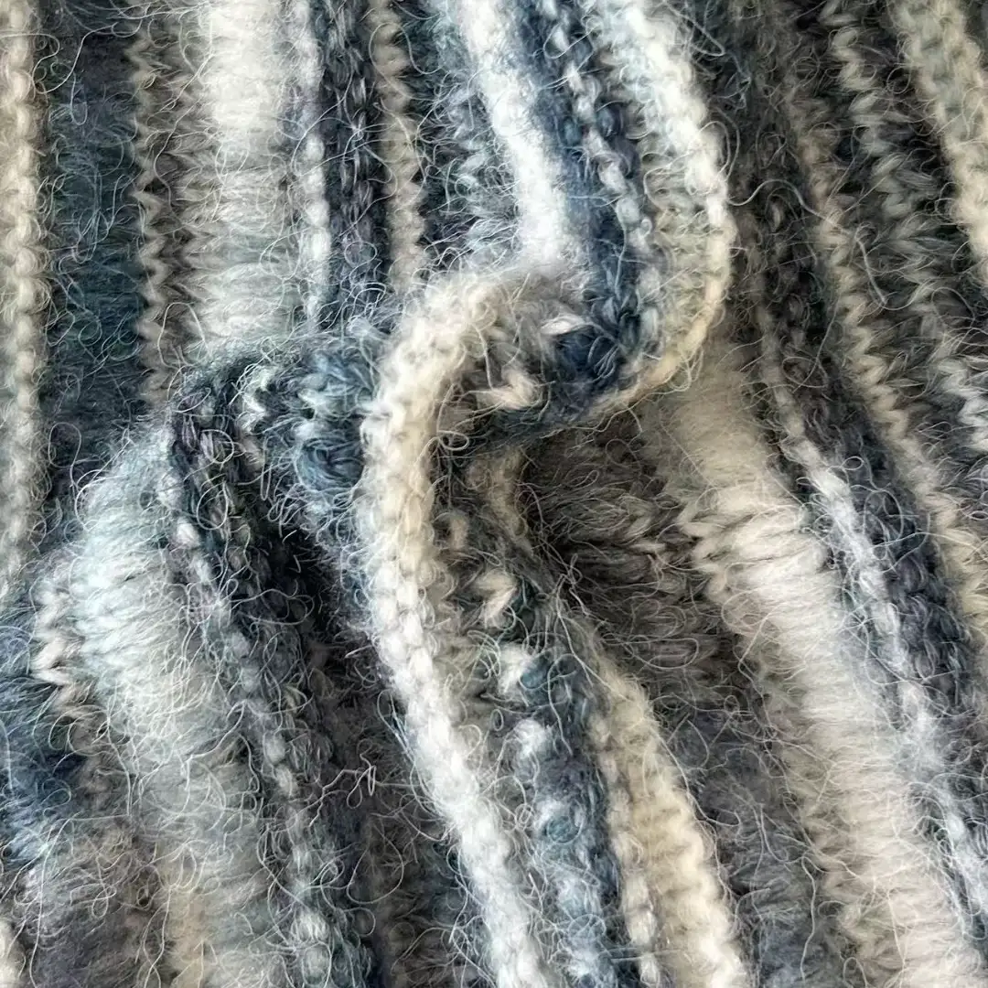 China Yarn for Open Cardigan (Sweater) Air Spun Yarn Fancy Yarn Acrylic Nylon Polyester 多色 color buy from China wholesaler bulk order at wholesale price free worldwide shipping Alibaba