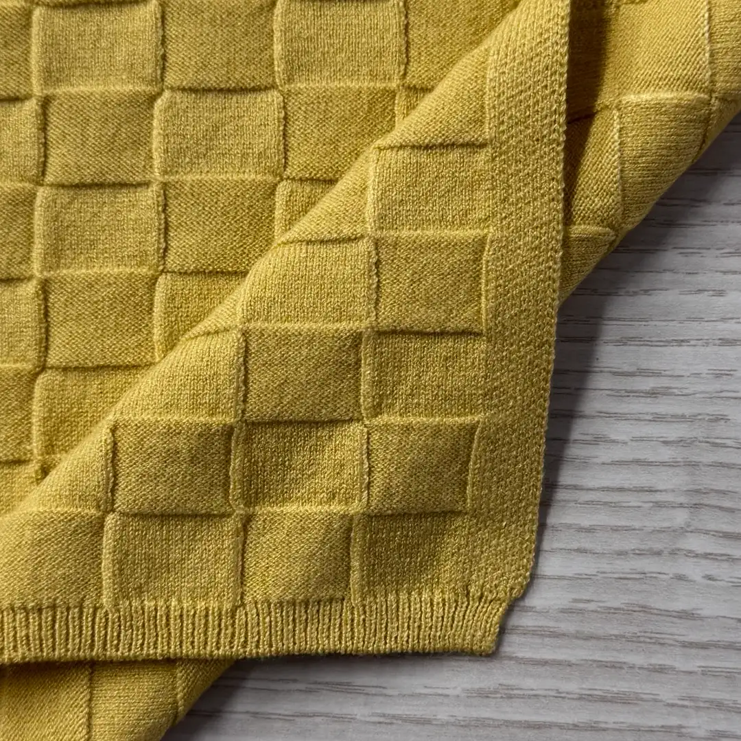 China Yarn for Ladies Vest (Sweater),Men’s Vest (Sweater),Open Cardigan (Sweater),Half-Zipper Cardigan (Sweater),Shirt Half Sleeve Zipper (Sweater),Round Neck Pullover (Sweater),Hoodie  (Sweater),Dresses (Cardigan Open) (Sweater),Skirt (Sweater) Core Spun Yarn Regular Yarn Rayon Nylon PBT YELLOW color buy from China wholesaler bulk order at wholesale price free worldwide shipping Alibaba