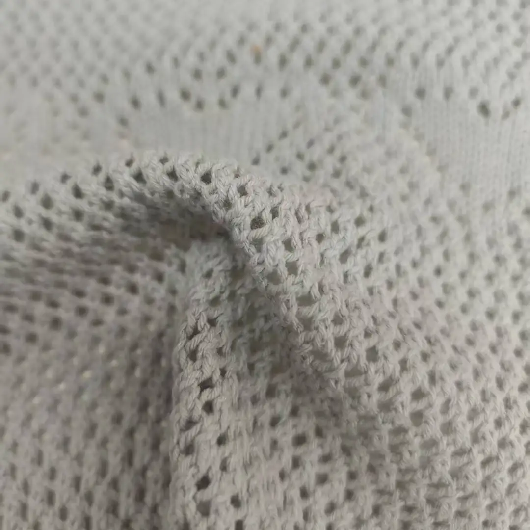 China Yarn for Open Cardigan (Sweater),Full-Zipper Cardigan (Sweater),Half-Zipper Cardigan (Sweater) Ring Spun Regular Yarn Cotton Recycled Polyester Brown color buy from China wholesaler bulk order at wholesale price free worldwide shipping Alibaba