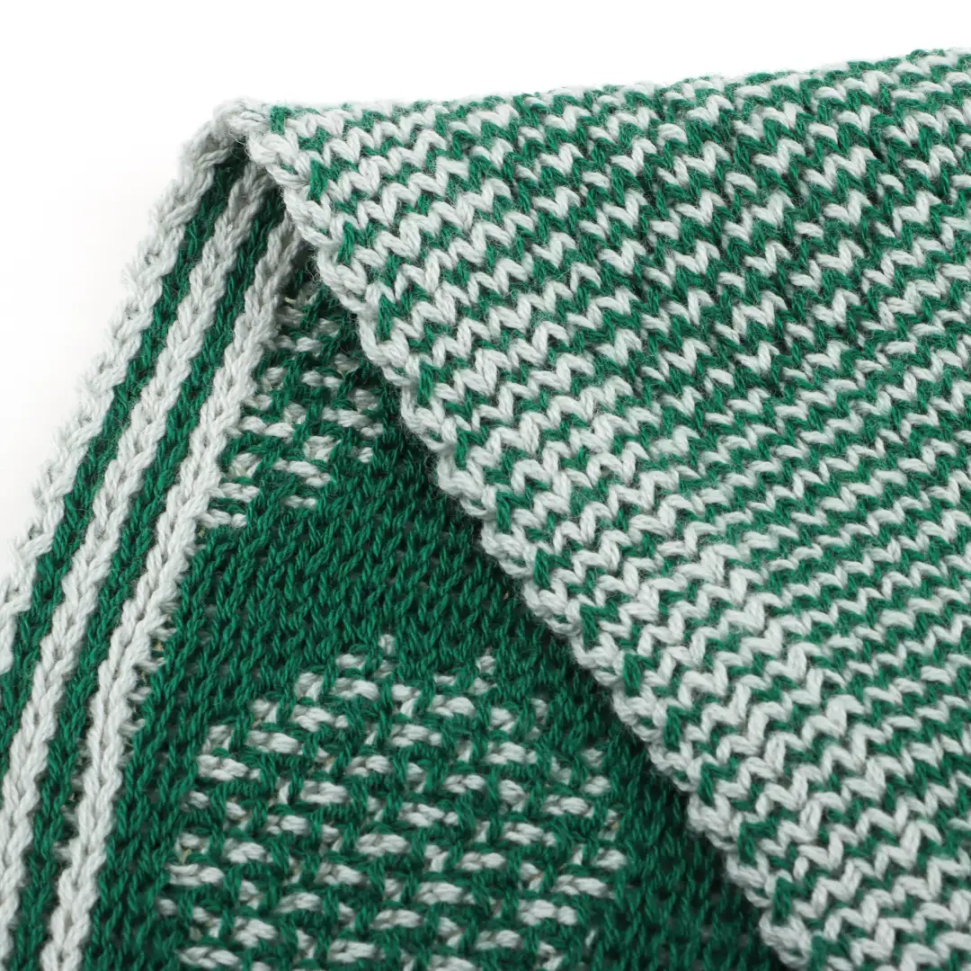 China Yarn for Men’s Vest (Sweater),Open Cardigan (Sweater),Full-Zipper Cardigan (Sweater),Half-Zipper Cardigan (Sweater),Shirt Long Sleeve Button (Sweater) Ring Spun Regular Yarn Cotton Green  Beige color buy from China wholesaler bulk order at wholesale price free worldwide shipping Alibaba