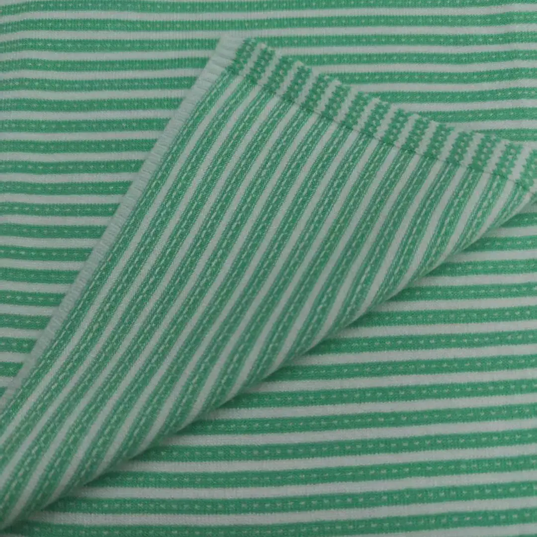 China Yarn for Polo Shirt,Crop Top,Hoodie,Half-Zipper Cardigan (Sweater) Core Spun Yarn Regular Yarn Viscose PBT green&white color buy from China wholesaler bulk order at wholesale price free worldwide shipping Alibaba