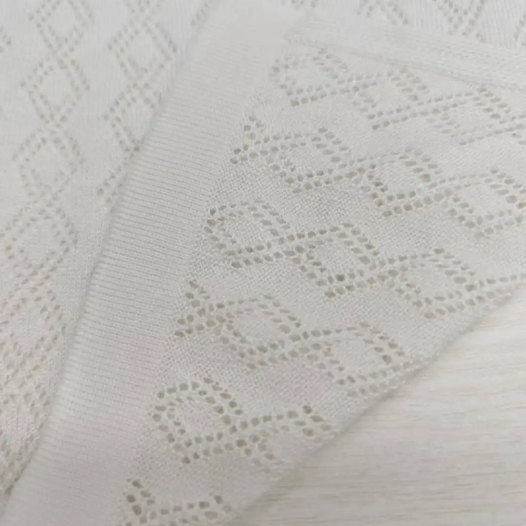 China Yarn for Polo Shirt,Crop Top,Open Cardigan (Sweater),Full-Zipper Cardigan (Sweater),Half-Zipper Cardigan (Sweater) Semi-Worsted Spun Regular Yarn Lyocell off-white color buy from China wholesaler bulk order at wholesale price free worldwide shipping Alibaba