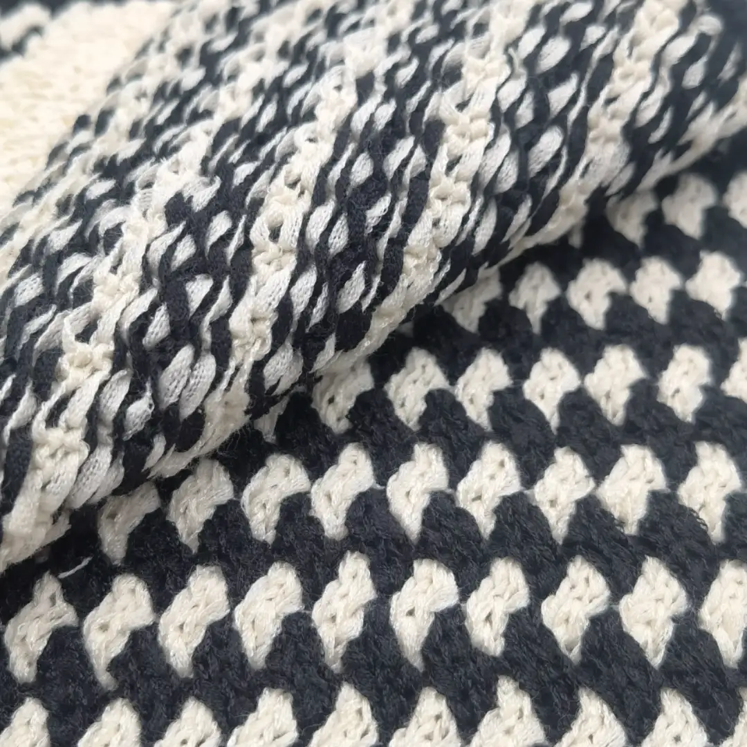 China Yarn for Tank Top,Crop Top,Ladies Vest (Sweater),Men’s Vest (Sweater) Flat Tape Yarn Fancy Yarn Recycled Polyester Cotton white color buy from China wholesaler bulk order at wholesale price free worldwide shipping Alibaba