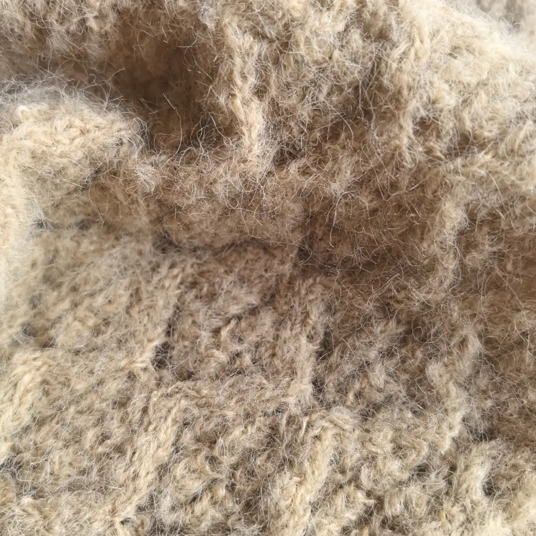 China Yarn for Trench Coat,Open Cardigan (Sweater),Round Neck Pullover (Sweater),Crop Top Pullover (Sweater),Dresses (Cardigan Open) (Sweater),Knitted Trousers (Sweater) Mossy Yarn Fancy Yarn Polyester 紫色 color buy from China wholesaler bulk order at wholesale price free worldwide shipping Alibaba