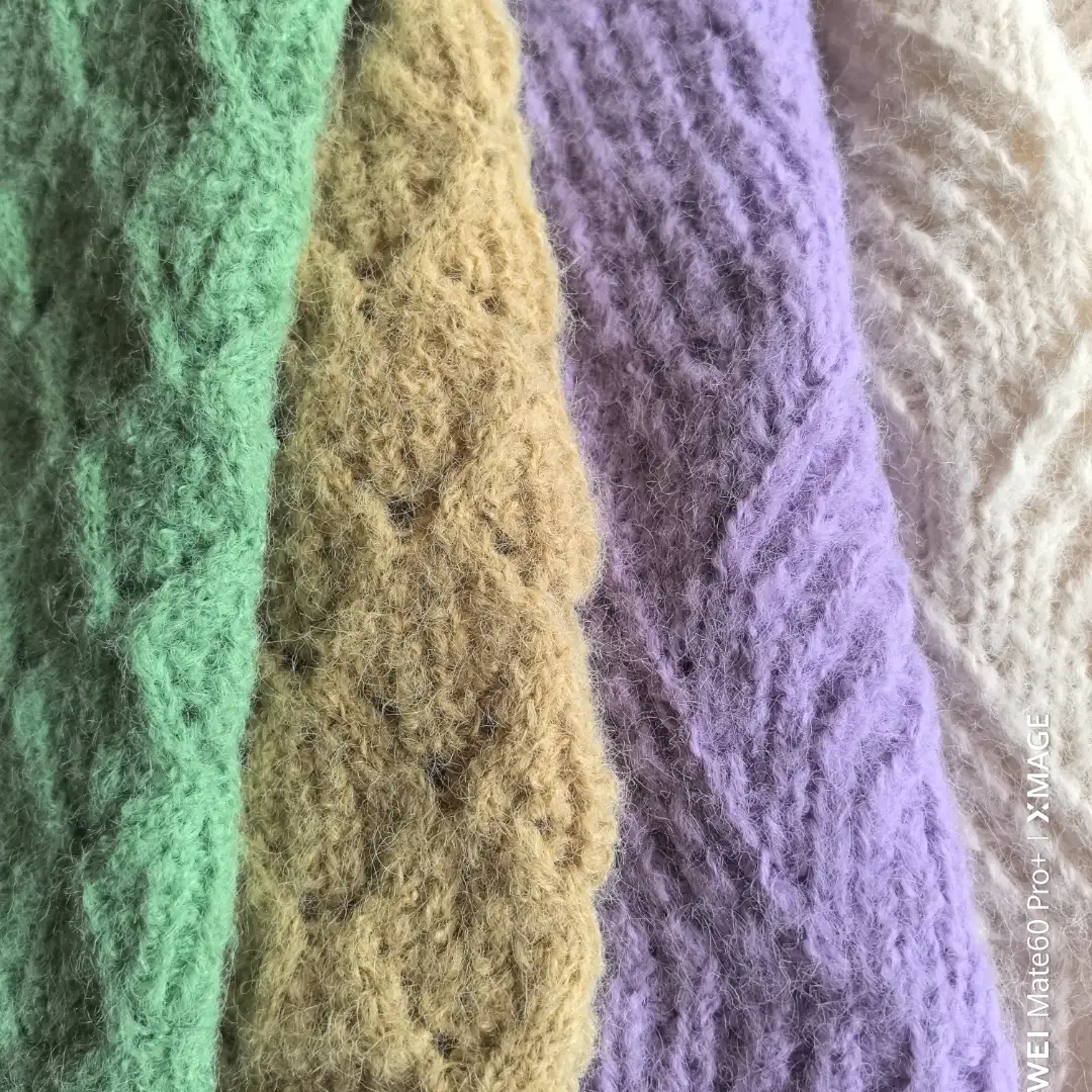 China Yarn for Trench Coat,Open Cardigan (Sweater),Round Neck Pullover (Sweater),Crop Top Pullover (Sweater),Dresses (Cardigan Open) (Sweater),Knitted Trousers (Sweater) Mossy Yarn Fancy Yarn Polyester 紫色 color buy from China wholesaler bulk order at wholesale price free worldwide shipping Alibaba