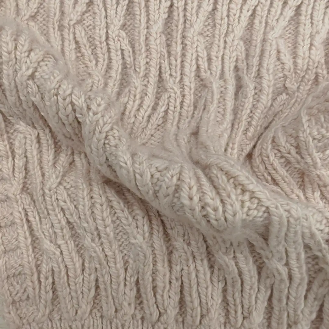 China Yarn for Hoodie,Open Cardigan (Sweater),Round Neck Pullover (Sweater),Crop Top Pullover (Sweater) Core Spun Yarn Regular Yarn Cotton PBT light pink color buy from China wholesaler bulk order at wholesale price free worldwide shipping Alibaba