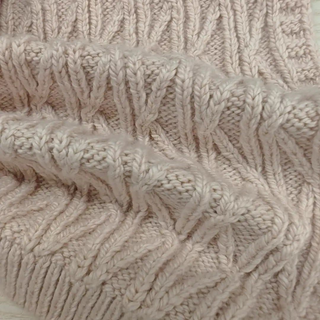 China Yarn for Hoodie,Open Cardigan (Sweater),Round Neck Pullover (Sweater),Crop Top Pullover (Sweater) Core Spun Yarn Regular Yarn Cotton PBT light pink color buy from China wholesaler bulk order at wholesale price free worldwide shipping Alibaba