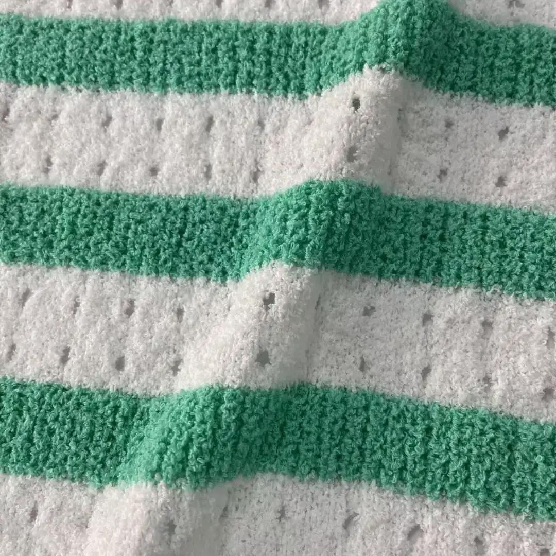 China Yarn for Open Cardigan (Sweater),Round Neck Pullover (Sweater),Crop Top Pullover (Sweater) Boucle Yarn Fancy Yarn BCI Cotton Nylon Spandex 白绿 color buy from China wholesaler bulk order at wholesale price free worldwide shipping Alibaba