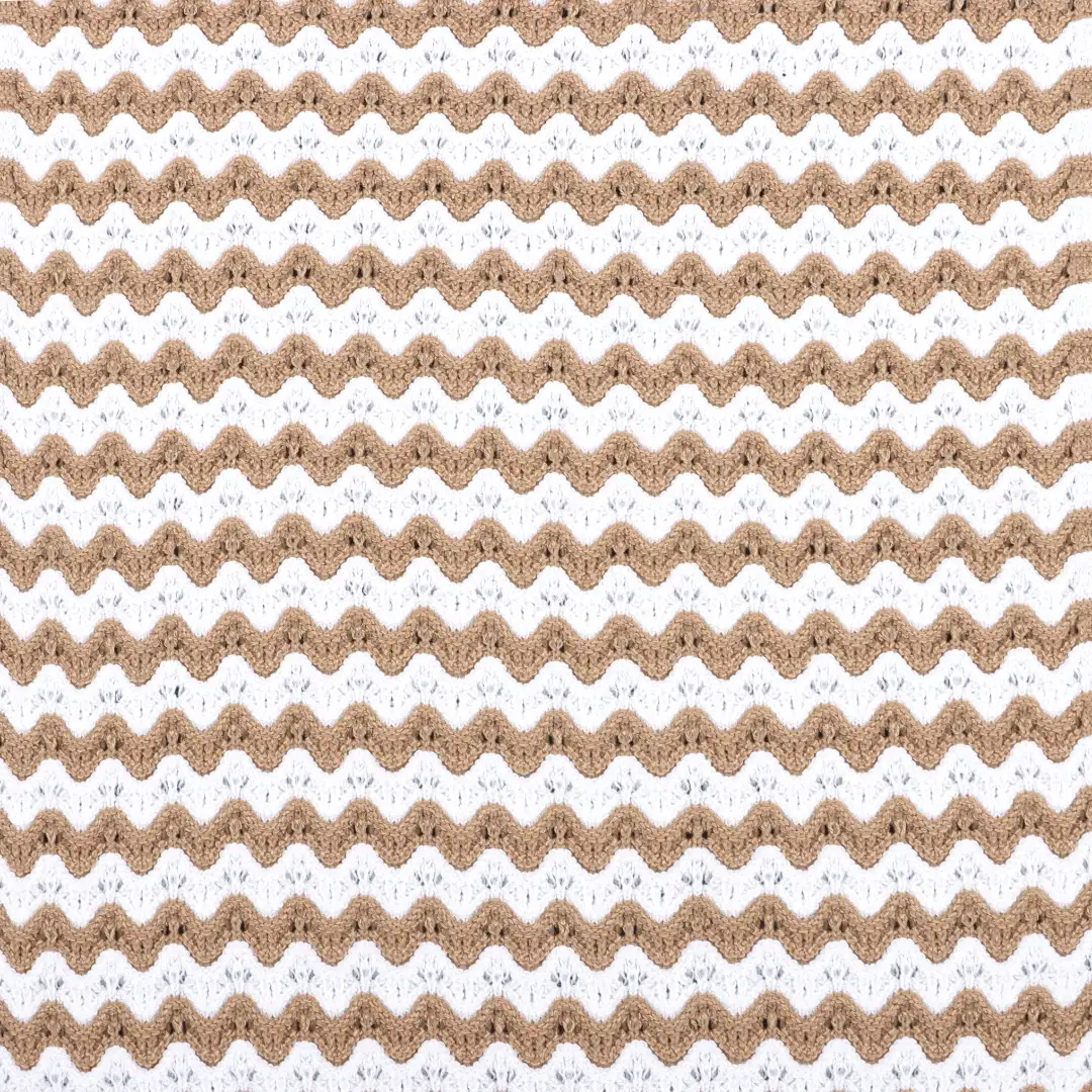 China Yarn for Polo Shirt,Blouse,Crew Neck Pullover (Sweater),Crop Top Pullover (Sweater) Ring Spun Regular Yarn Nylon white&brown color buy from China wholesaler bulk order at wholesale price free worldwide shipping Alibaba