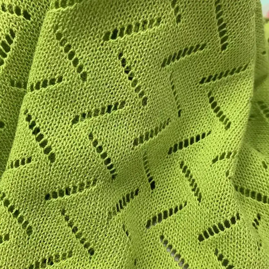 China Yarn for T-Shirt,Polo Shirt,Round Neck Pullover (Sweater) Core Spun Yarn Regular Yarn Rayon 果绿 color buy from China wholesaler bulk order at wholesale price free worldwide shipping Alibaba